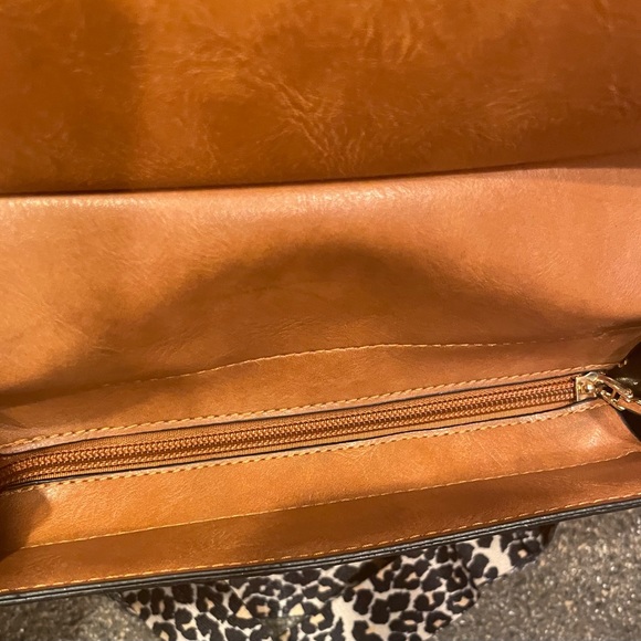 New Cross Body~ Bag-Strap not included - Picture 9 of 13